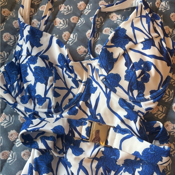 NWT Hutch Swimsuit // Sally Belted Vine // Size Large - Picture 7 of 9